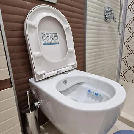 Fs Old Town Luxury With Private Sauna & 2br * Veliko Tŭrnovo