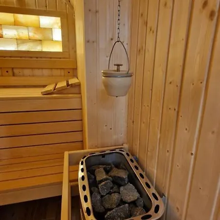 Apartamento Fs Old Town Luxury With Private Sauna & 2br *