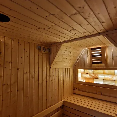 Apartamento Fs Old Town Luxury With Private Sauna & 2br Veliko Tŭrnovo