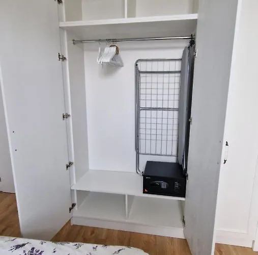 Fs - Beautiful In The Artistic Part Of Apartment *