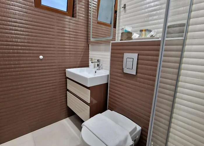 Fs - Beautiful In The Artistic Part Of