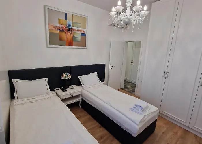 Fs - Beautiful In The Artistic Part Of * Veliko Tarnovo